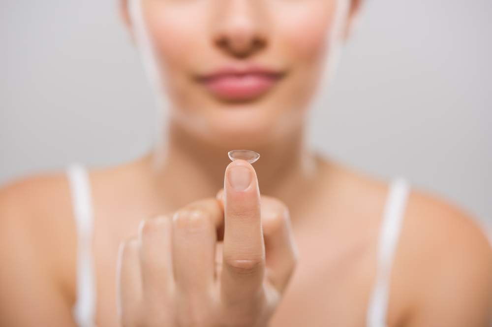Tips to Get Over Contact Lens Fears | First Eye Care DFW